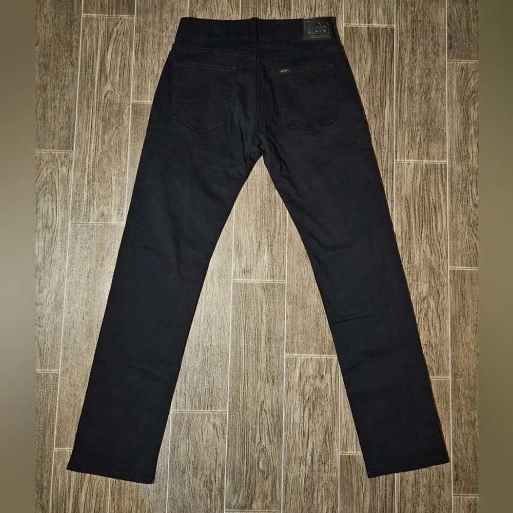 NWT Lee Extreme Motion Men’s 30x32 Black Slim Fit Straight Fit Jeans Pants - Picture 7 of 7